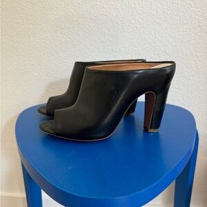 Maison Margiela line 22 black peep toe mule heel